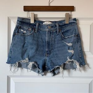 Abercrombie and Fitch The Mom Short Mid Rise Size 0